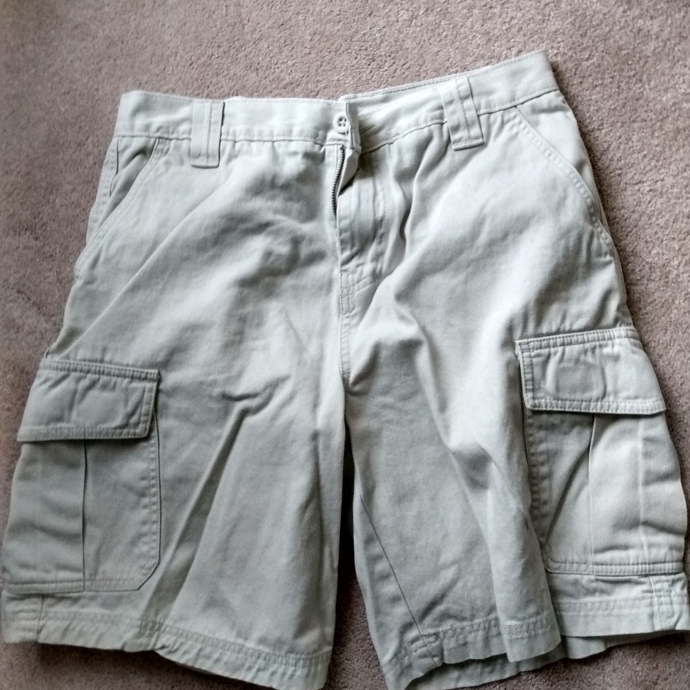 Beige shorts